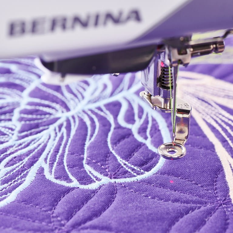 BERNINA 990 E