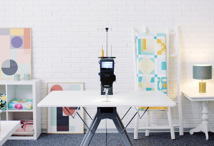 Q16 with Adjustable Foldable Table
