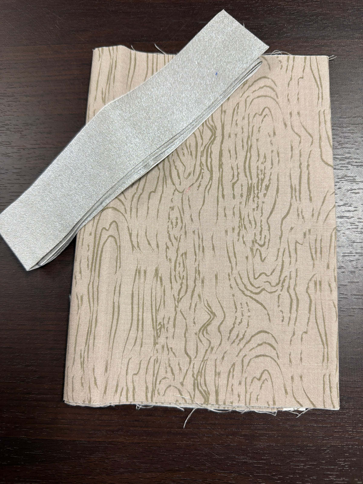 Wide Mouth Wonders 9in x 36in Medium Wood