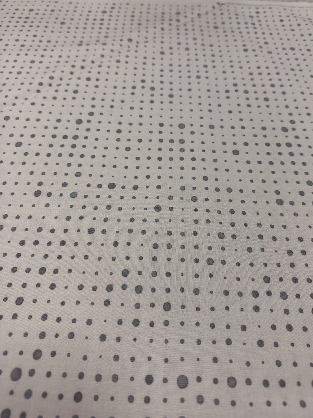 Modern BG More Paper White 167313