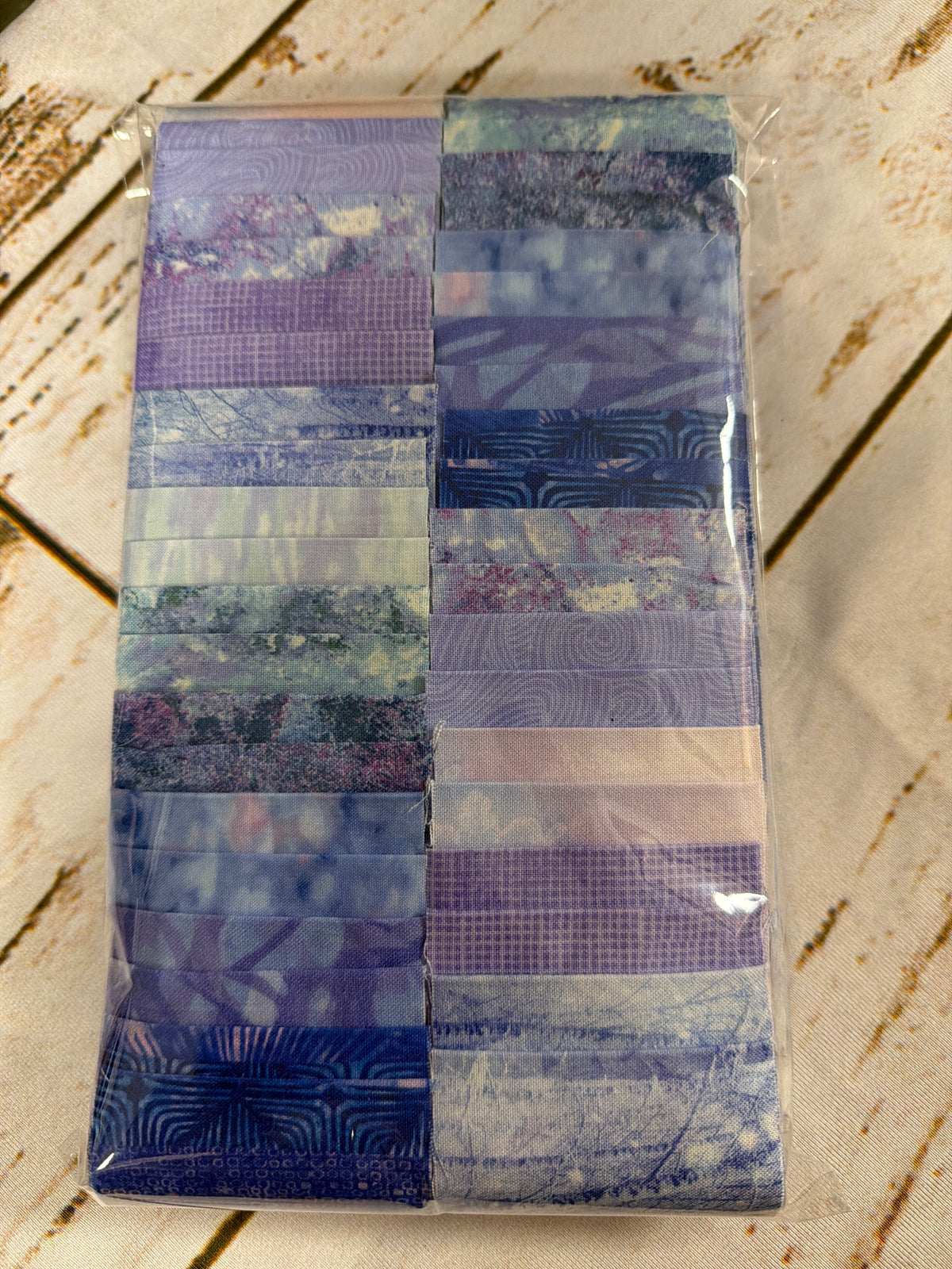 Perwinkle Twinkle Strip Set of 44