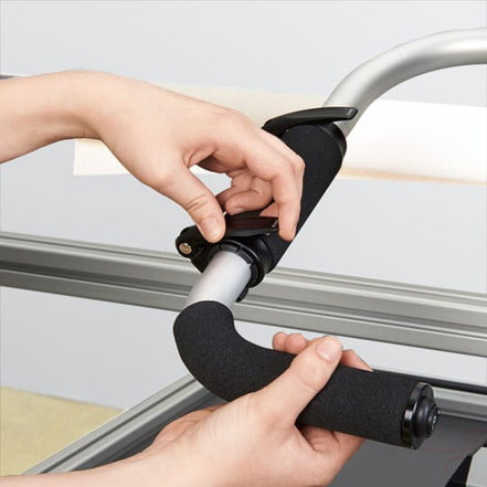 Q16 with Adjustable Foldable Table