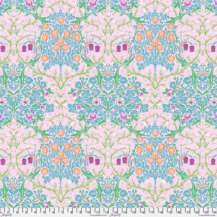 Blackthorn - Pink || Kaffe x Morris & Co.