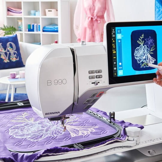 BERNINA 990 E