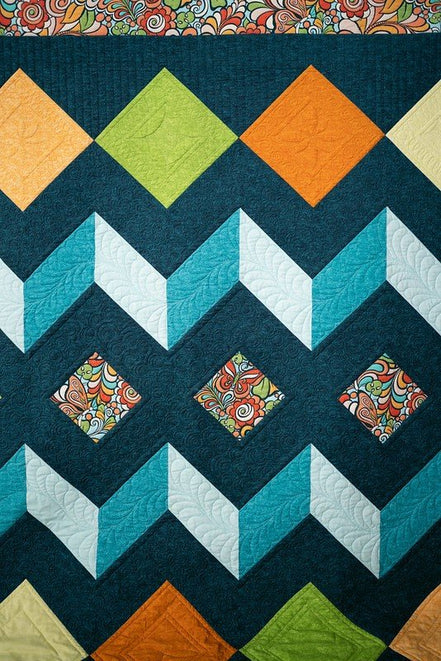 Amanda Murphy Diamonds Quilt & Thread Kit 56" by 85"Kit Bundle 56.5" by 85.5"