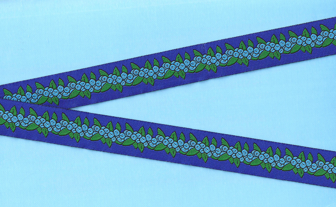 Alaskan Jacquard Ribbon 7/8in Blueberries