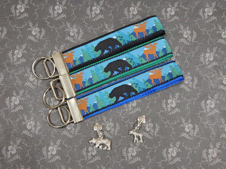Alaskan Jacquard Key Fob Black Bear/Brown Moose