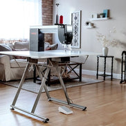Q16 with Adjustable Foldable Table