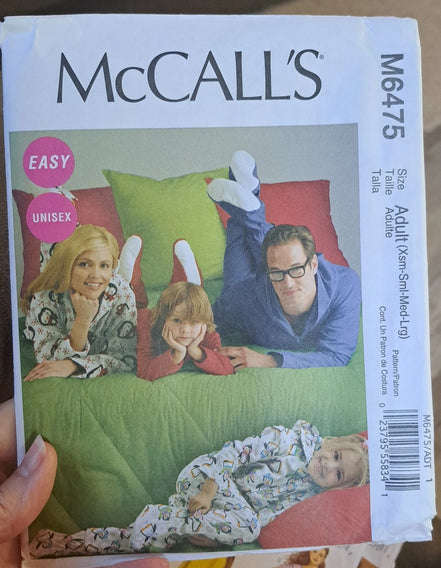 McCall M6475 Unisex Footie Pajamas